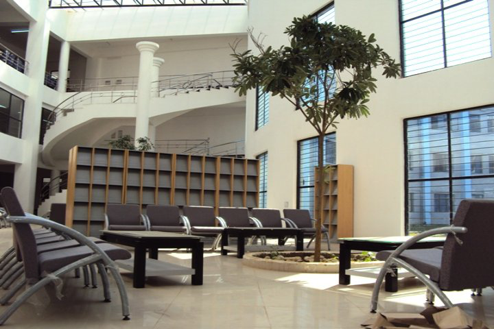 Hidayatullah National Law University, Raipur Library of Hidayatullah National Law University